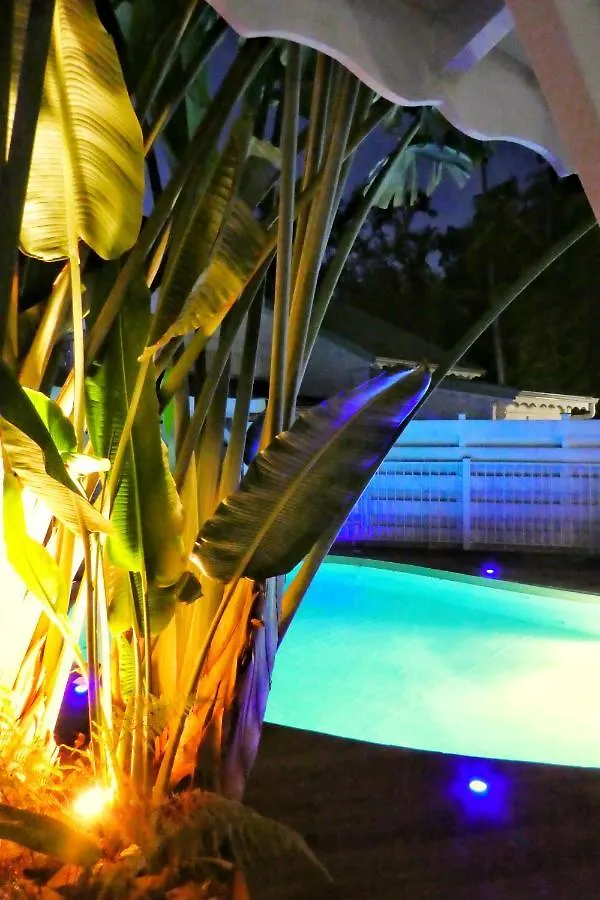 Apartment Studio Malacca, Malanga Et Majacudja - O Coeur De Deshaies Guadeloupe