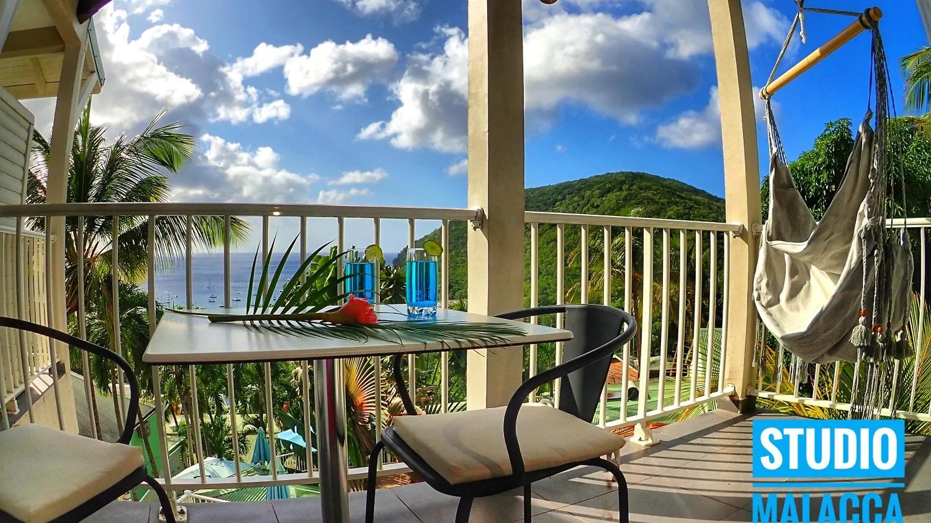 Studio Malacca, Malanga Et Majacudja - O Coeur De Deshaies 0*,  Guadeloupe